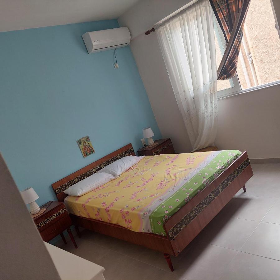 Central Condos Sarande Ngoại thất bức ảnh