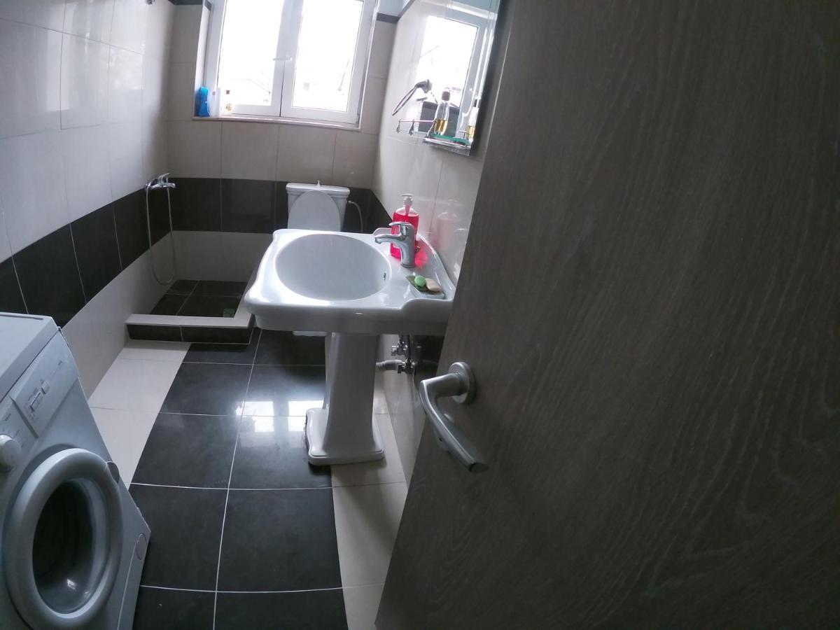 Central Condos Sarande Ngoại thất bức ảnh